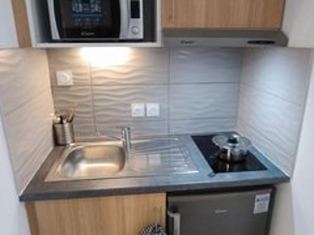 Location Appartement 1 pièce 19 m2 Montpellier