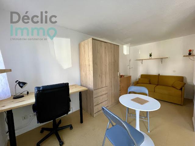 Location Appartement 1 pièce 19 m2 La Rochelle
