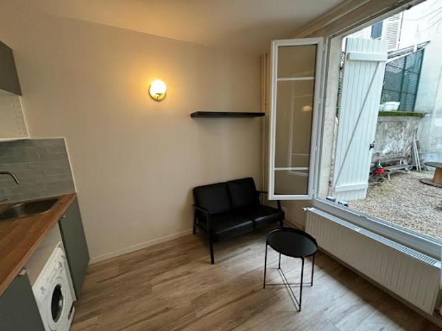 Location Appartement 1 pièce 19 m2 Paris 17ème