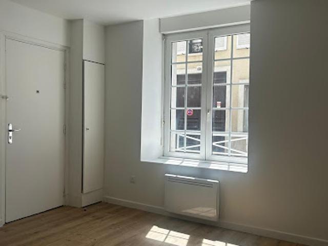 Location Appartement 1 pièce 19 m2 Septeuil