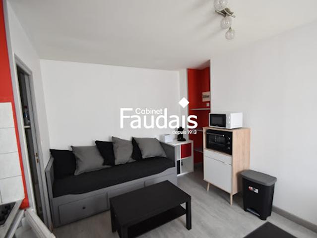 Location Appartement 1 pièce 19.02 m2 Saint lo