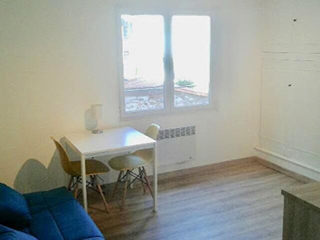 Location Appartement 1 pièce 19.18 m2 Foix