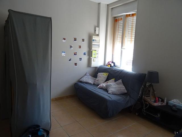 Location appartement 1 pièce, 19.12m², Bourg en Bresse