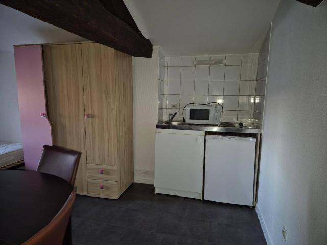 Location appartement 1 pièce 19.28 m² à Mâcon 71000 4 340 €