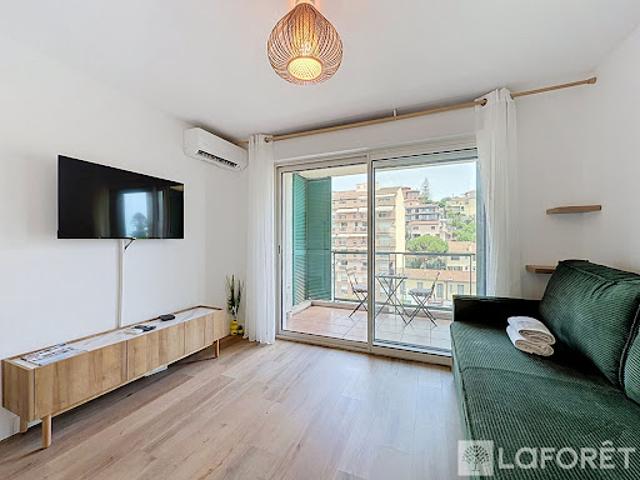 Location Appartement 1 pièce 19.38 m2 Menton