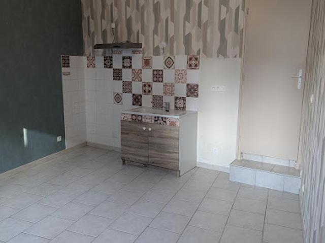 Location Appartement 1 pièce 19.64 m2 Bagnols sur ceze