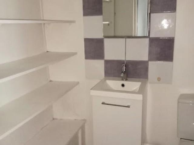 Location Appartement 1 pièce 19.79 m2 Reims