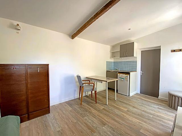 Location Appartement 1 pièce 19.72 m2 Gardanne