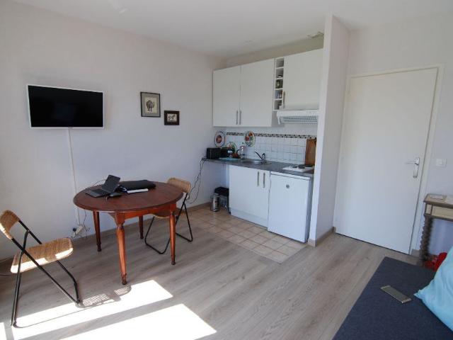 Location appartement 1 pièce, 19.80m², Ozoir la Ferrière