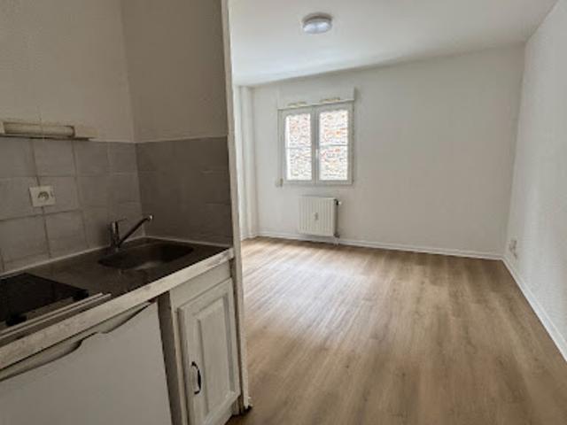 Location Appartement 1 pièce 19.93 m2 Rennes
