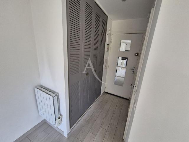 Location Appartement 1 pièce 19m²