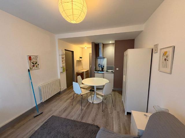 Location Appartement 1 pièce 19m²