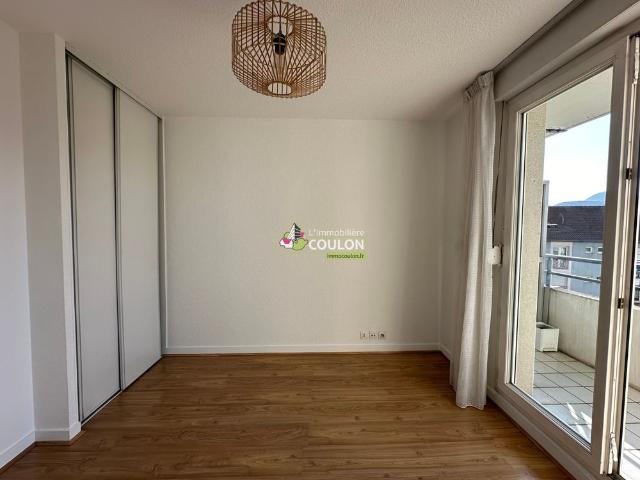 Location Appartement 1 pièce 19m²