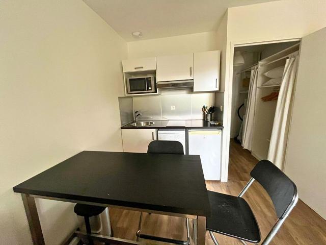 Location Appartement 1 pièce 19m²