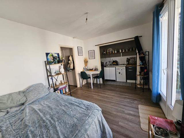 Location Appartement 1 pièce 19m² TOURS 37000