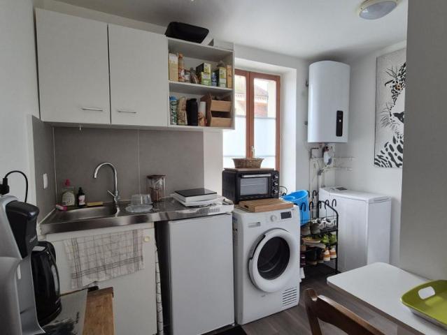 Location Appartement 1 pièce 19m² AVON 77210