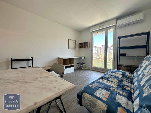 Location Appartement 1 pièce 19m² AVIGNON 84000