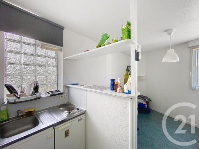 Location Appartement 1 pièce 18m² CLERMONT FERRAND 63000