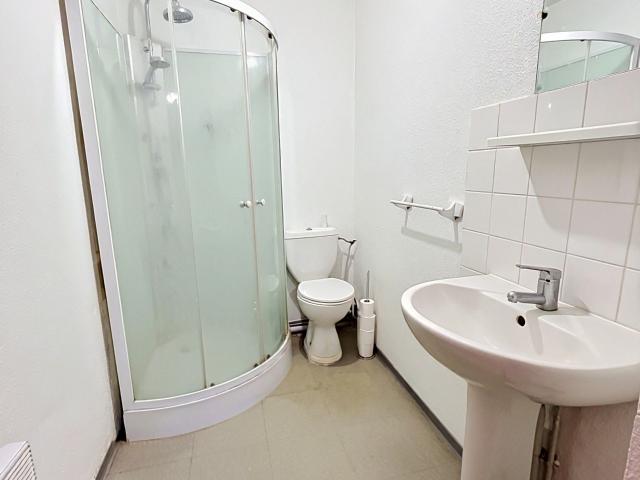 Location Appartement 1 pièce 19m² CLERMONT FERRAND 63000