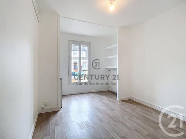 Location Appartement 1 pièce 19m² CREPY EN VALOIS 60800