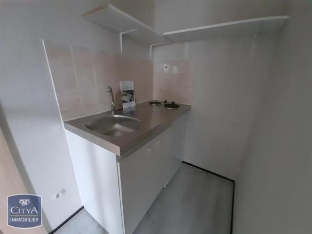 Location Appartement 1 pièce 19m² DIJON 21000