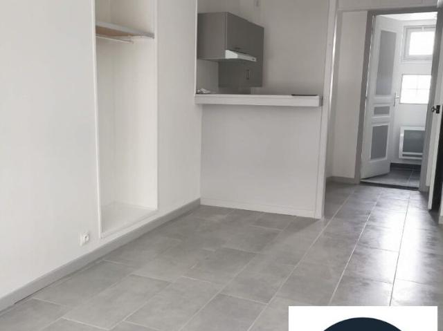 Location Appartement 1 pièce 19m² EPERNON 28230