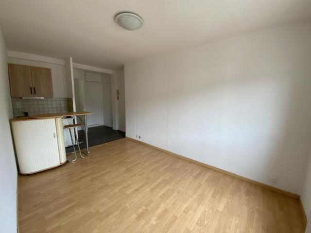 Location Appartement 1 pièce 19m² EVREUX 27000