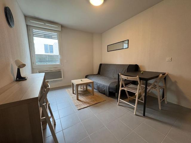 Location Appartement 1 pièce 19m² GRENOBLE 38000