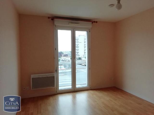 Location Appartement 1 pièce 19m² JOUE LES TOURS 37300