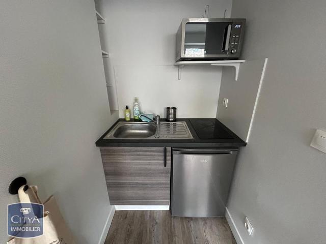 Location Appartement 1 pièce 19m² LAVAL 53000