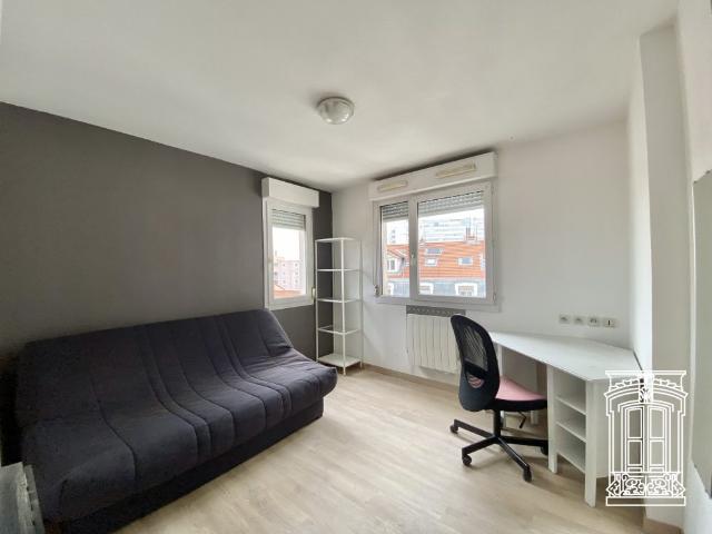 Location Appartement 1 pièce 19m² LYON 7ème