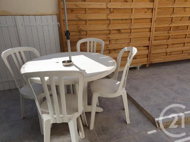 Location Appartement 1 pièce 19m² MARIGNANE 13700