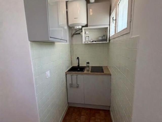 Location Appartement 1 pièce 19m² MONTPELLIER 34090