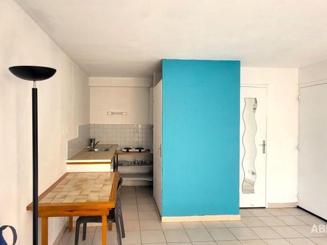 Location Appartement 1 pièce 19m² MONTPELLIER 34000