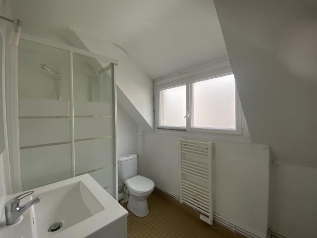 Location Appartement 1 pièce 19m² NANTES 44000