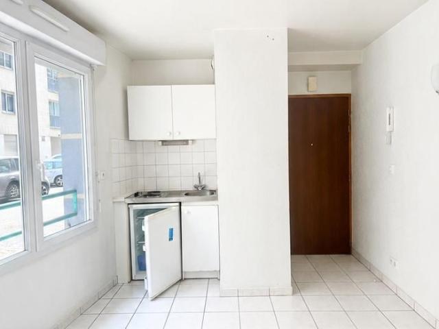 Location Appartement 1 pièce 19m² NANTES 44000