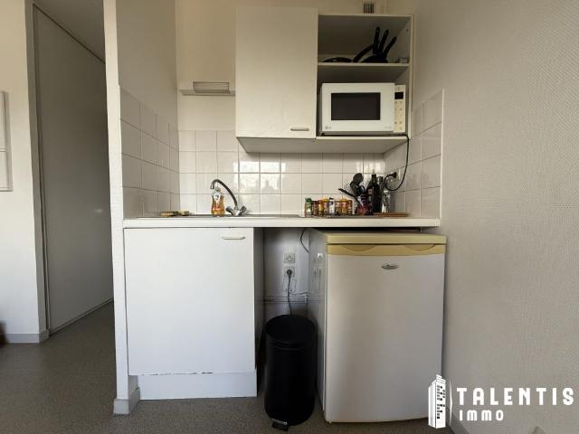 Location Appartement 1 pièce 19m² NANTES 44000