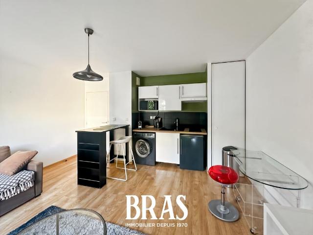 Location Appartement 1 pièce 19m² NANTES 44300