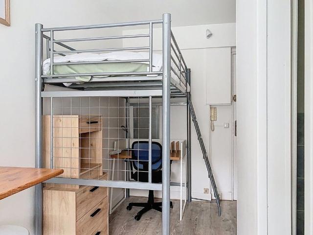 Location appartement 1 pièce, 10.00m², Saint Germain en Laye