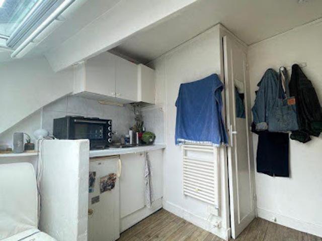 Location Appartement 1 pièce 11 m2 Paris 15ème