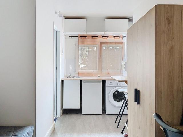 Location appartement 1 pièce, 11.94m², Saint Germain en Laye