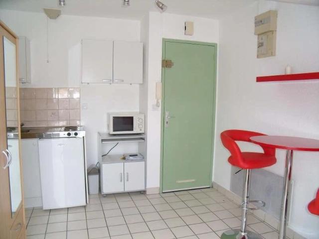 Location Appartement 1 pièce 11m² VALENCE 26000