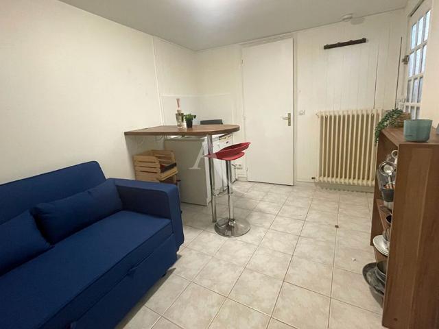 Location Appartement 1 pièce 11m² ANGERS 49000