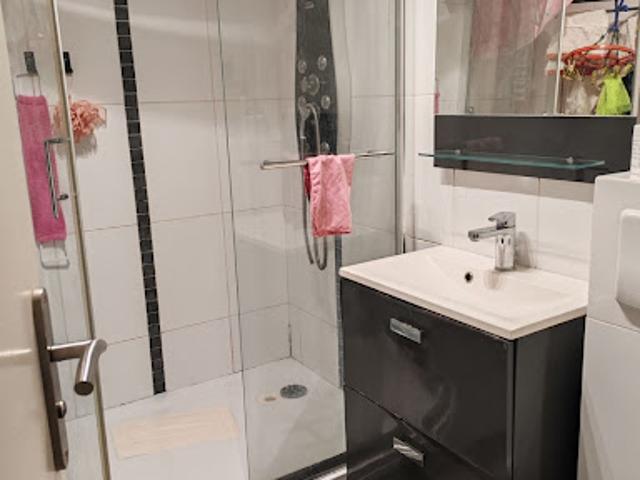 Location Appartement 1 pièce 12 m2 Cergy