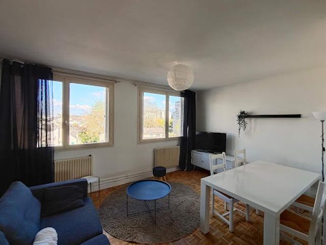 Location Appartement 1 pièce 12 m2 Fleury les Aubrais