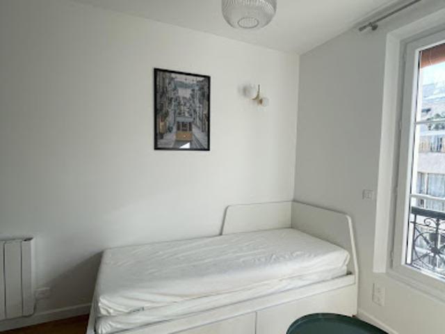 Location Appartement 1 pièce 12 m2 Paris 17ème