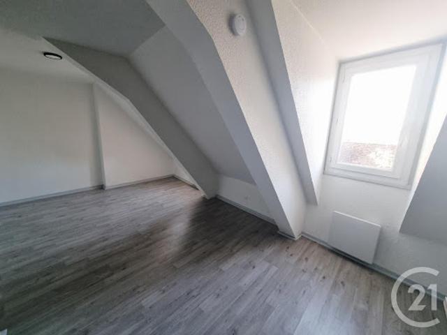 Location Appartement 1 pièce 12.43 m2 Gourdon
