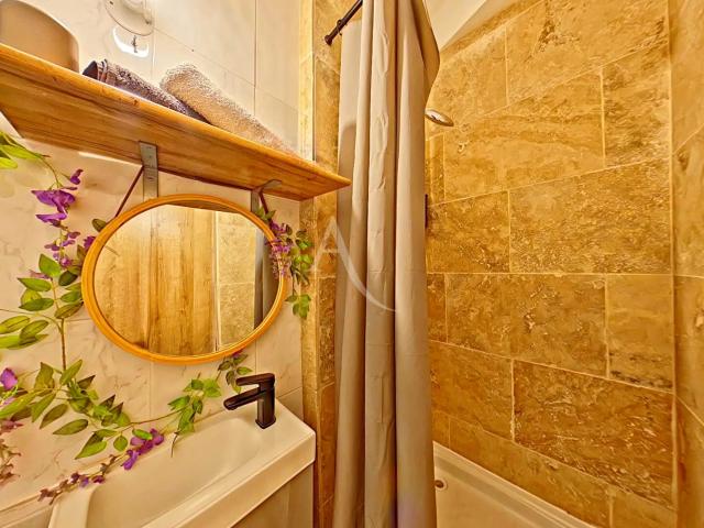 Location appartement 1 pièce, 12.88m², Gréoux les Bains