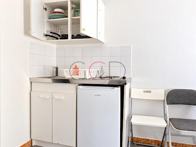 Location Appartement 1 pièce 12.95 m2 Aix en Provence