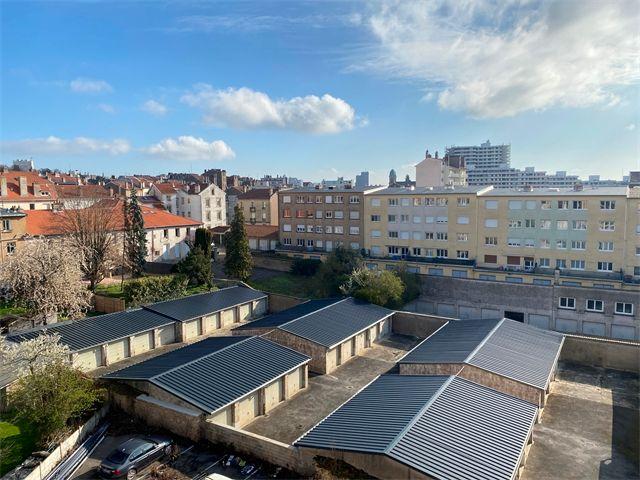 Location Appartement 1 pièce 12m²